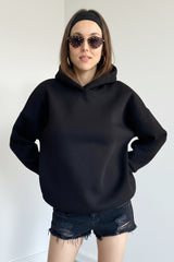 Lace Romance: Sırtı Fransız Dantel Dekolteli Oversize Siyah Hoodie