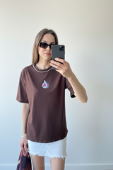 Kristal Yaka & Boncuk İncir Baskılı Kahverengi T-Shirt