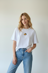 Boncuk Limon Baskılı & Kristal Yakalı Beyaz T-Shirt