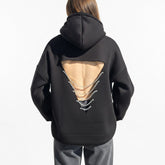 Midnight Jewel: Sırtı Üç Sıra Kristal Dekolteli Oversize Siyah Hoodie