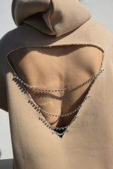 Midnight Jewel: Sırtı Üç Sıra Kristal Dekolteli Oversize Bej Hoodie