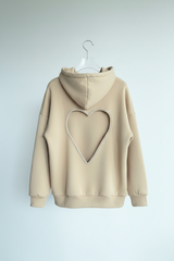 Heart Glow: Sırtı Kalp Dekolteli Kristal İşlemeli Oversize Hoodie