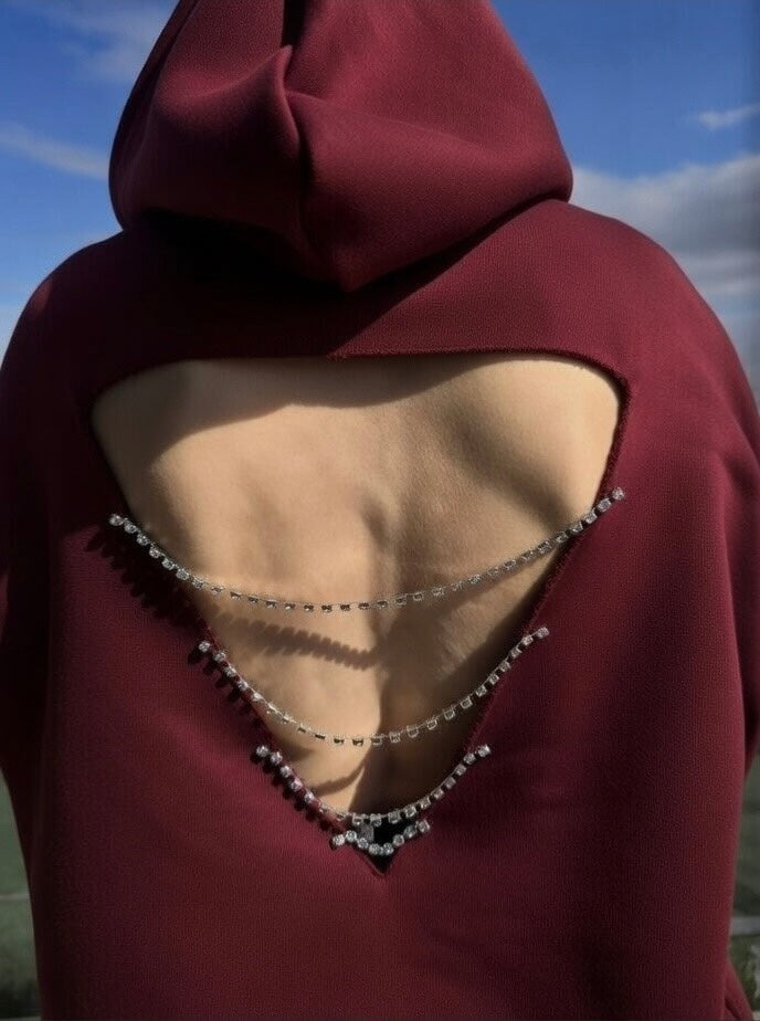 Deep Claret: Taş Şeritli & Sırt Dekolteli Hoodie Elbise (Bordo)