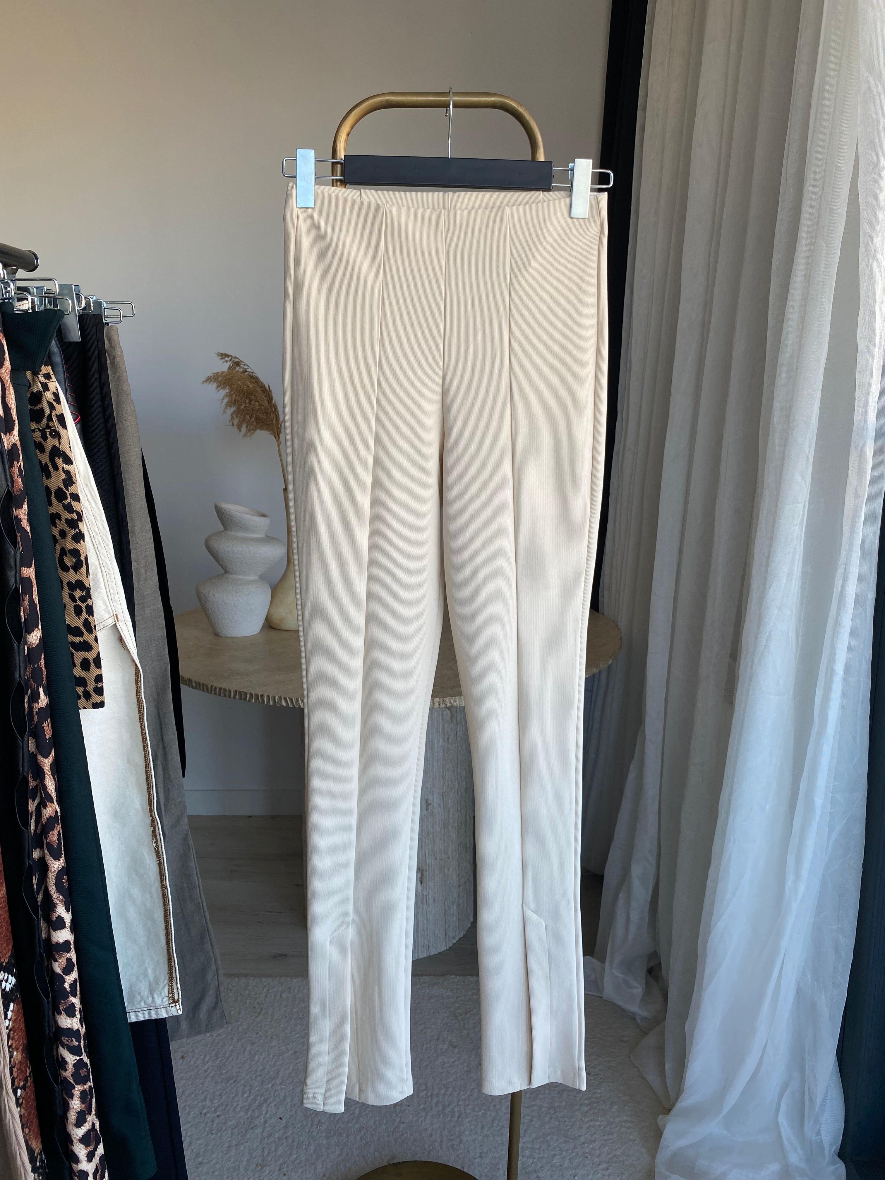 Z’RA Yırtmaçlı Pantolon