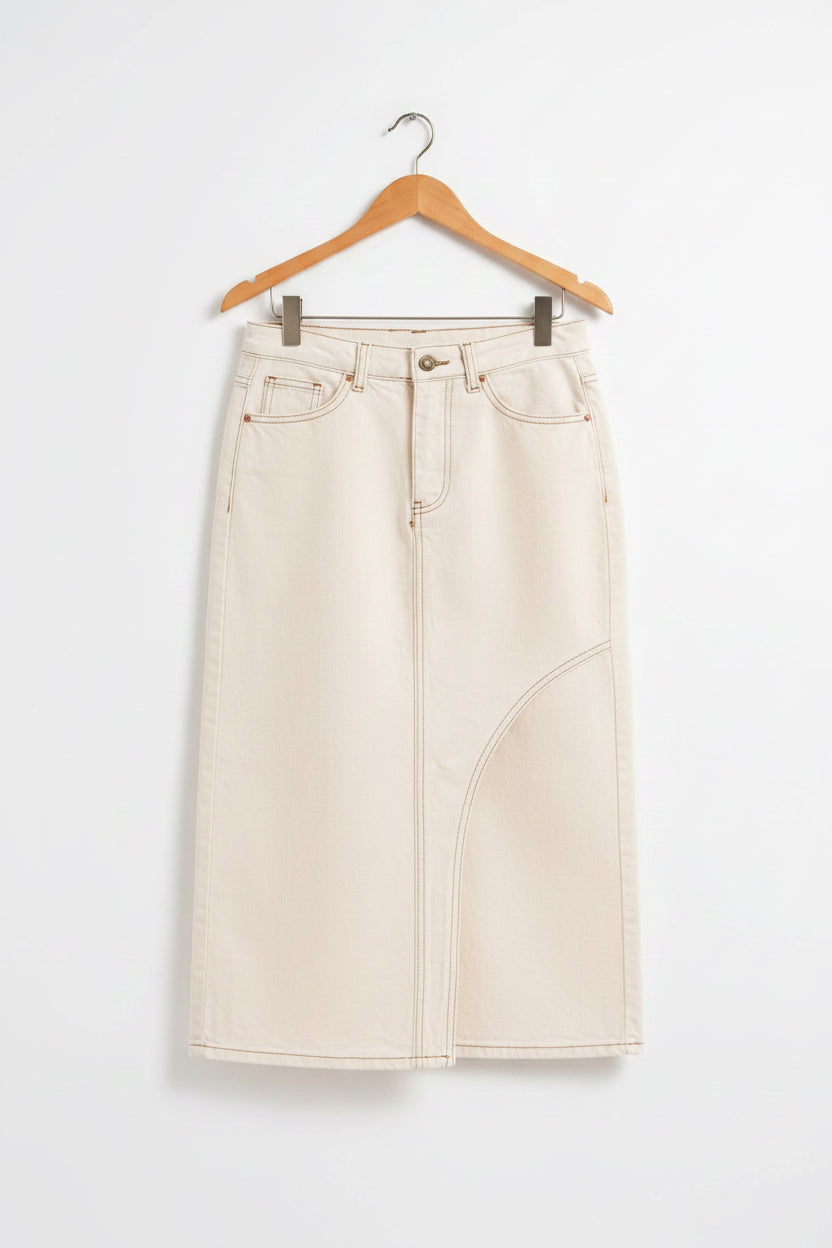 Asimetrik Yan Yırtmaçlı Kontrast Dikiş Detaylı Ekru Denim Midi Etek