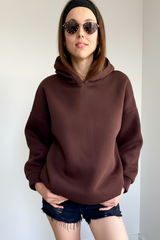Lace Romance: Sırtı Fransız Dantel Dekolteli Oversize Kahve Hoodie