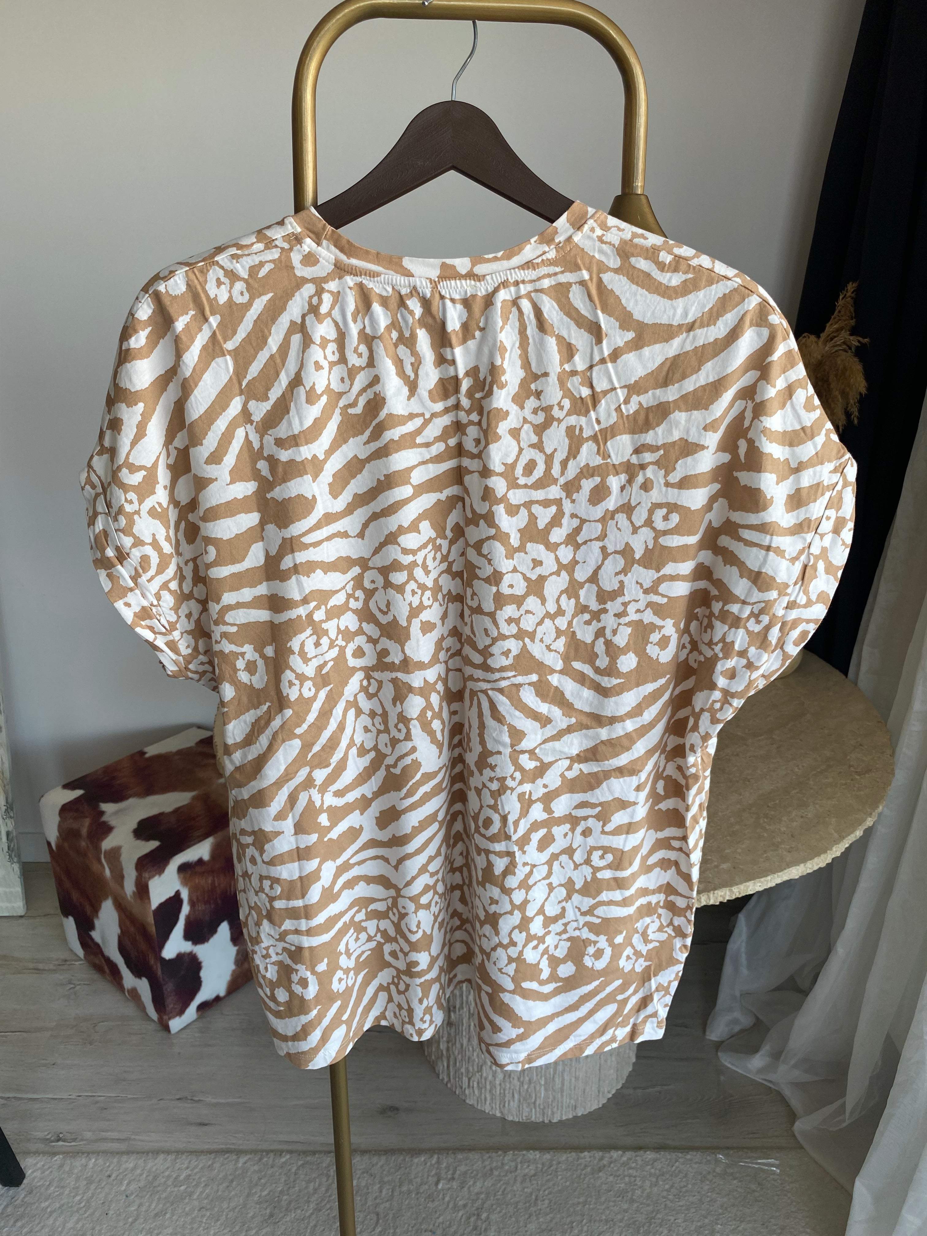 BRSHKA Animal Print Tişört