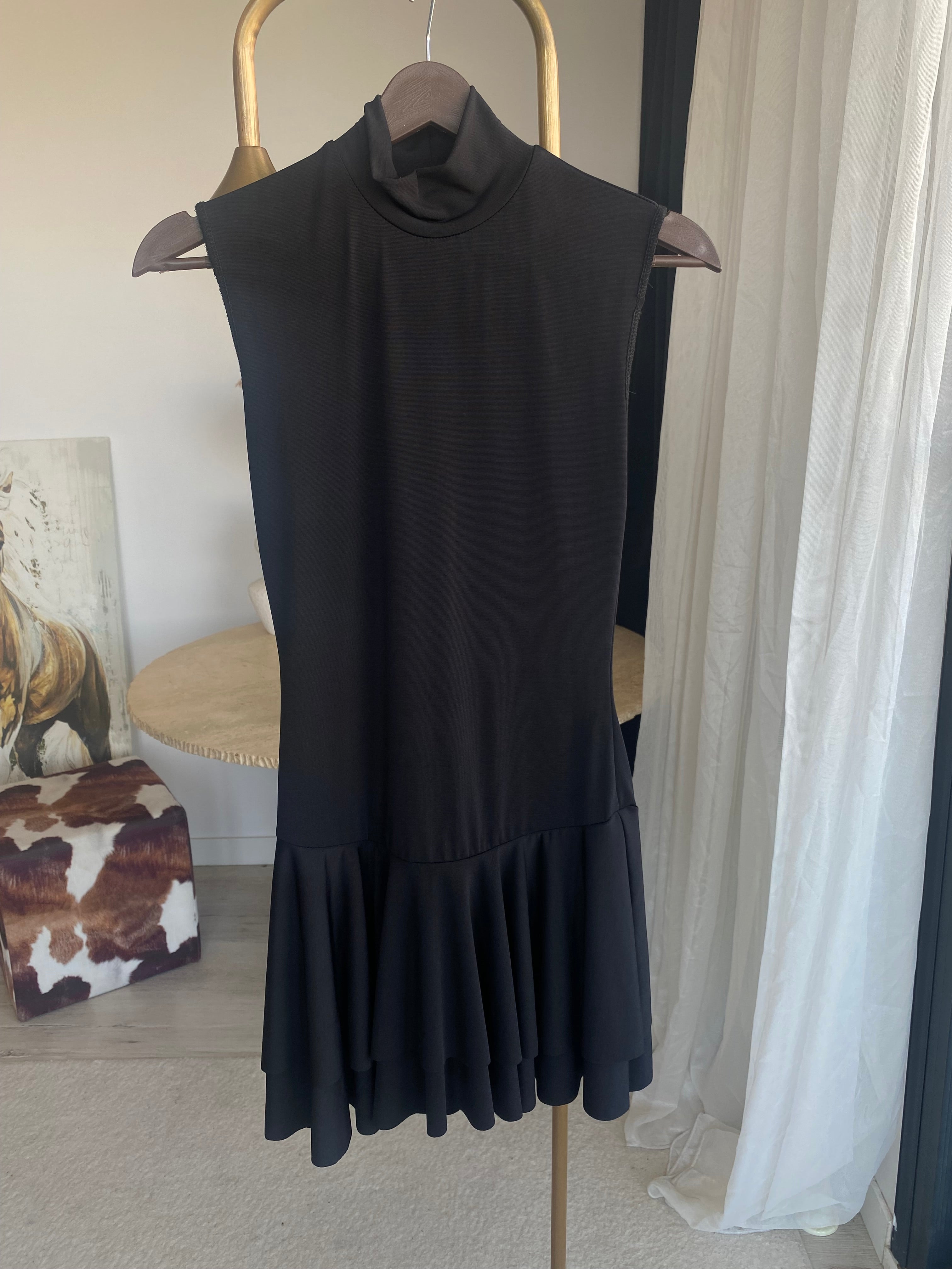 Z’RA İpek Dokulu Fırfırlı Mini Elbise