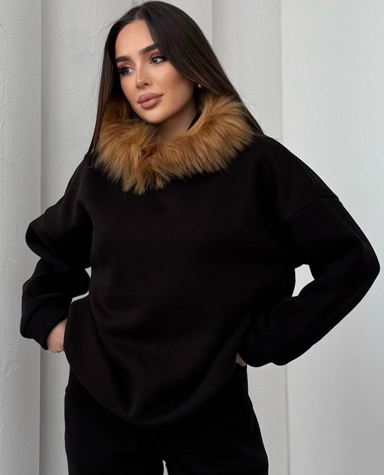 Kürklü Sweat  - Siyah