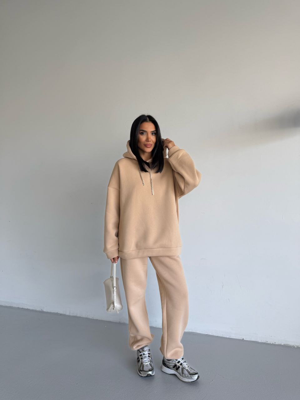 Kristal Kordon Detaylı Oversize Eşofman Takımı - Bej