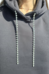 Midnight Jewel: Sırtı Üç Sıra Kristal Dekolteli Oversize Antrasit Hoodie